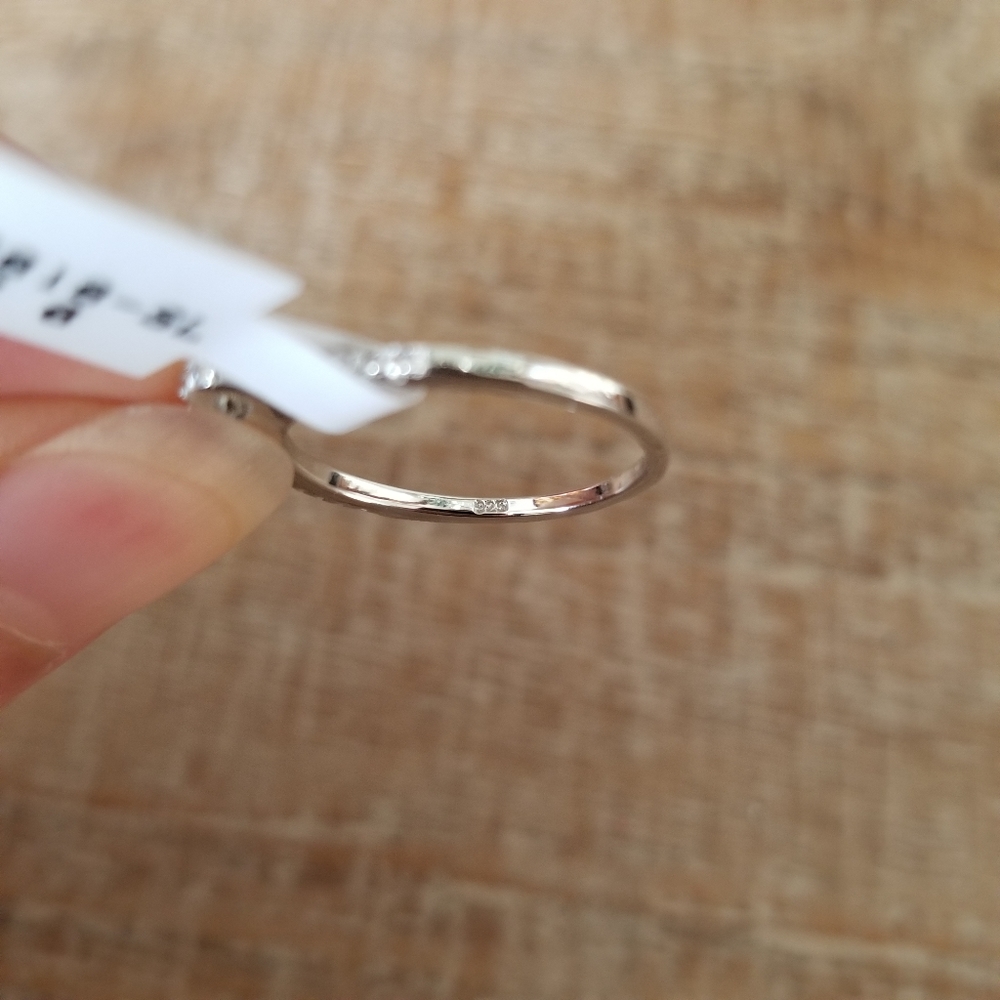 Balerina Ribbon Dainty Ring - Picture 3 of 6